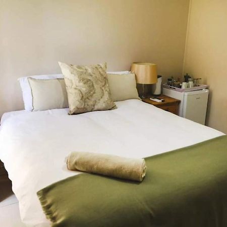 Serendipity Boutique Guest House Welkom Extérieur photo